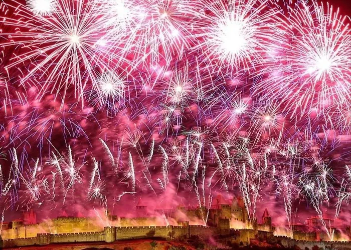 Climatise Avec Vue Sur La Cite *