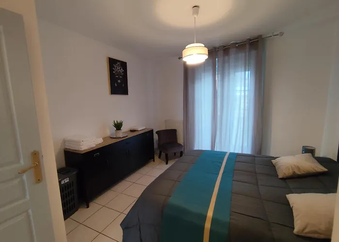 Climatise Avec Vue Sur La Cite Carcassonne